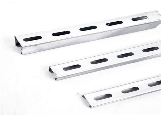 Хорошая цена. Пре гальванизированный держатель Стенц стального раздела полости трубы ГИ трубки квадрата профиля солнечный фотовольтайческий онлайн