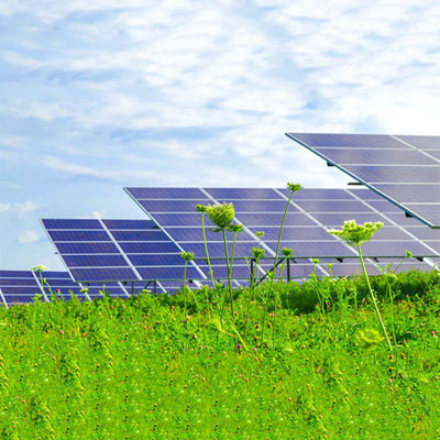 Куча завода установки панели солнечных батарей горячего погружения гальванизированная стальными земными смолотая системами